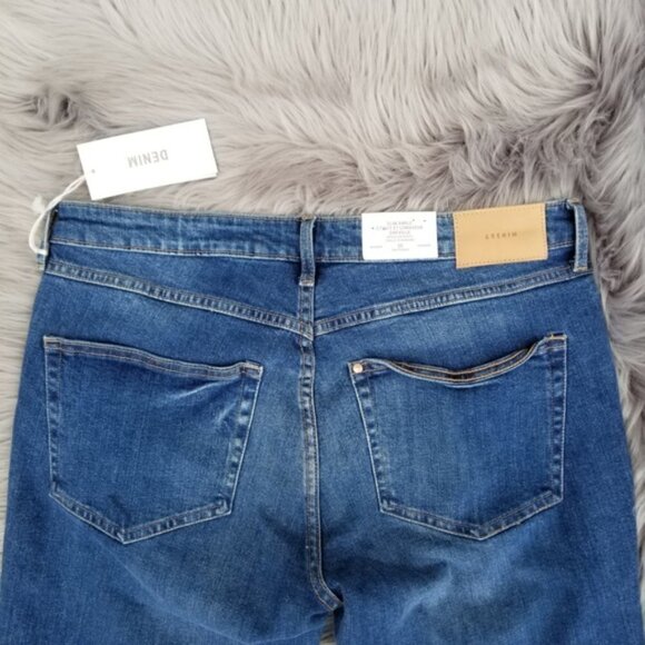 H&M Women's Denim (32) - Picture 5 of 6